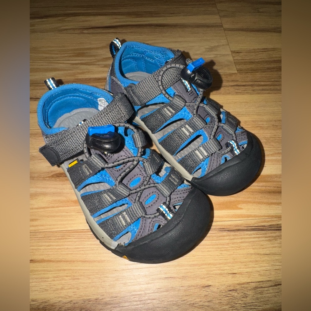 Little Kids KEEN Newport H2 (Magnet/Brilliant Blue) - Picture 2 of 8